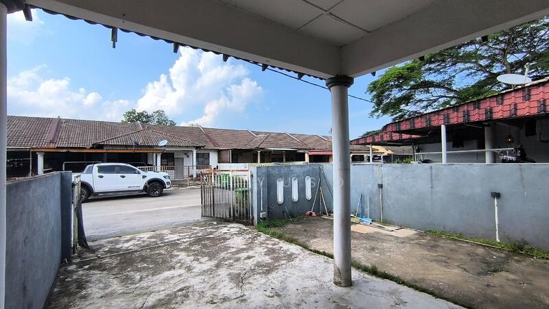 Untuk Dijual - Indera Mahkota 2