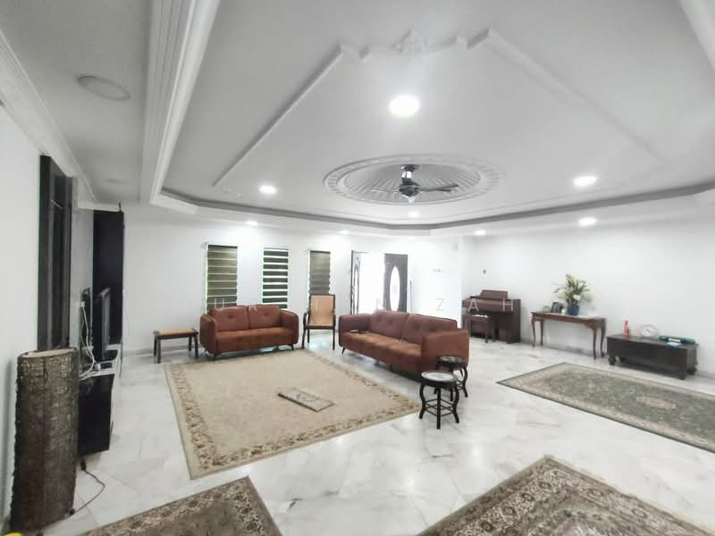 Seksyen 9 Shah Alam untuk Untuk Dijual - RM 1,800,000, Apr 2026 - Living Room - PropertyGuru.com.my