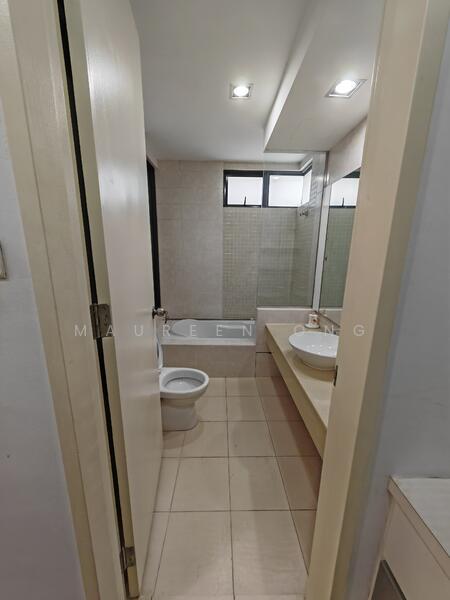 Casa Kiara II untuk Untuk Disewa - RM 3,800 /bulan, Feb 2026 - Bathroom - PropertyGuru.com.my