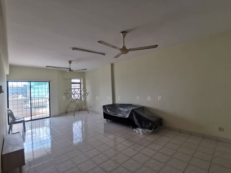 Tropika Paradise Condominium untuk Untuk Dijual - RM 450,000, Apr 2026 - Living Room - PropertyGuru.com.my