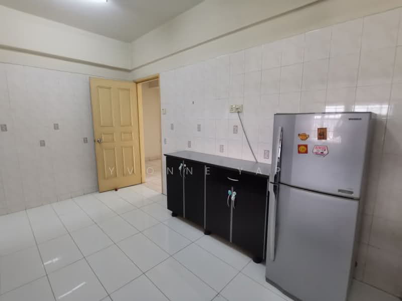 Tropika Paradise Condominium untuk Untuk Dijual - RM 450,000, Apr 2026 - Kitchen - PropertyGuru.com.my