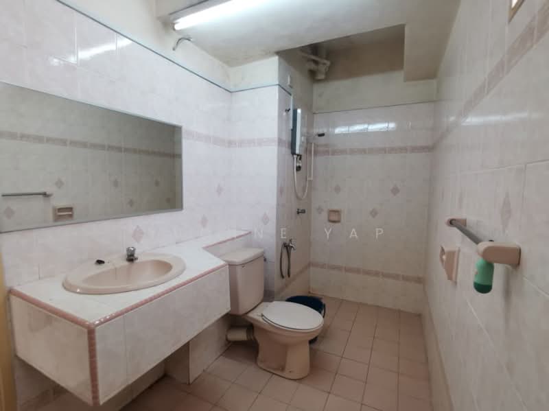 Tropika Paradise Condominium untuk Untuk Dijual - RM 450,000, Apr 2026 - Bathroom - PropertyGuru.com.my