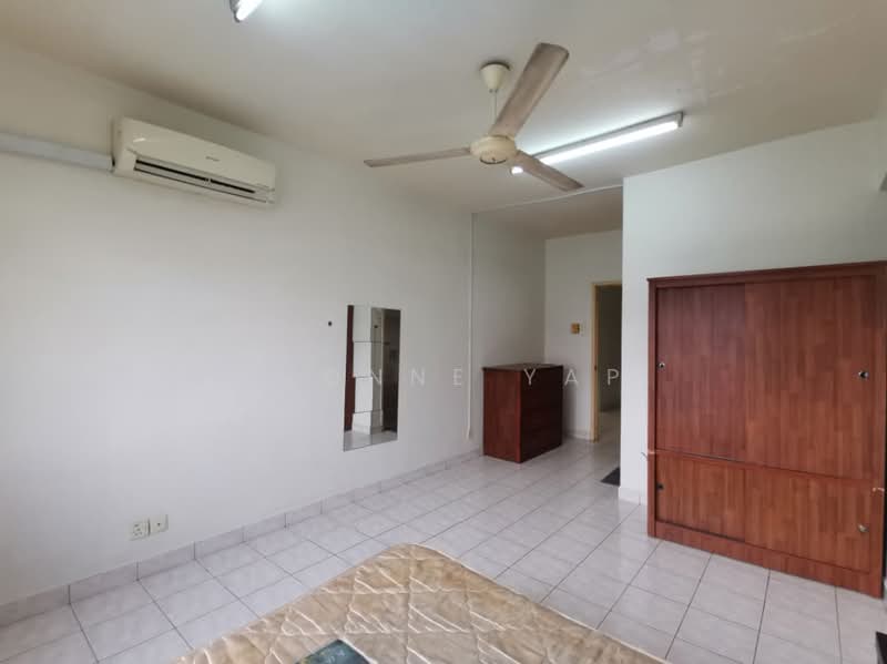 Tropika Paradise Condominium untuk Untuk Dijual - RM 450,000, Apr 2026 - Bedroom - PropertyGuru.com.my