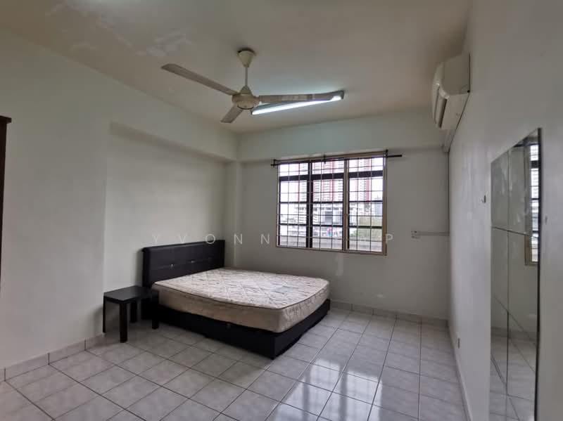 Tropika Paradise Condominium untuk Untuk Dijual - RM 450,000, Apr 2026 - Bedroom - PropertyGuru.com.my