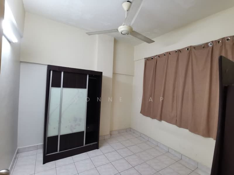 Tropika Paradise Condominium untuk Untuk Dijual - RM 450,000, Apr 2026 - Bedroom - PropertyGuru.com.my