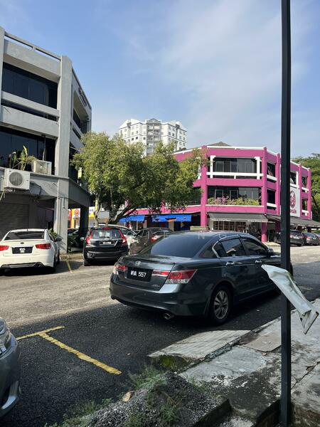 For Rent - Taman Menjalara