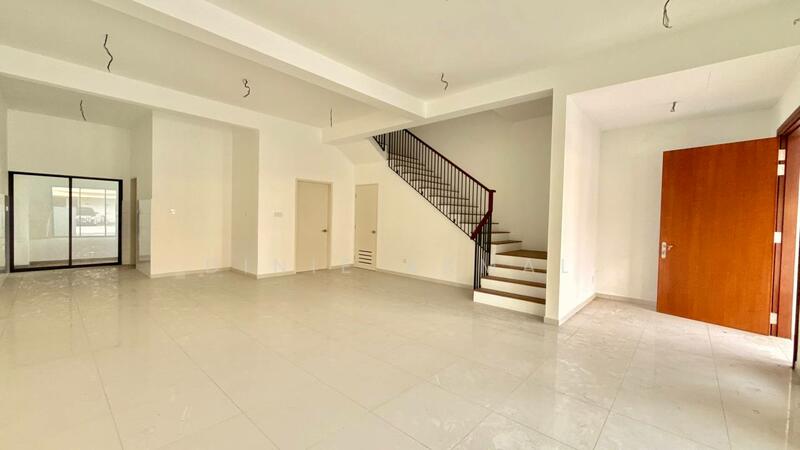 2-storey Terraced House for Sale in Bandar Gamuda Gardens (Rawang) - Dinie Akmal - Living Room - PropertyGuru.com.my