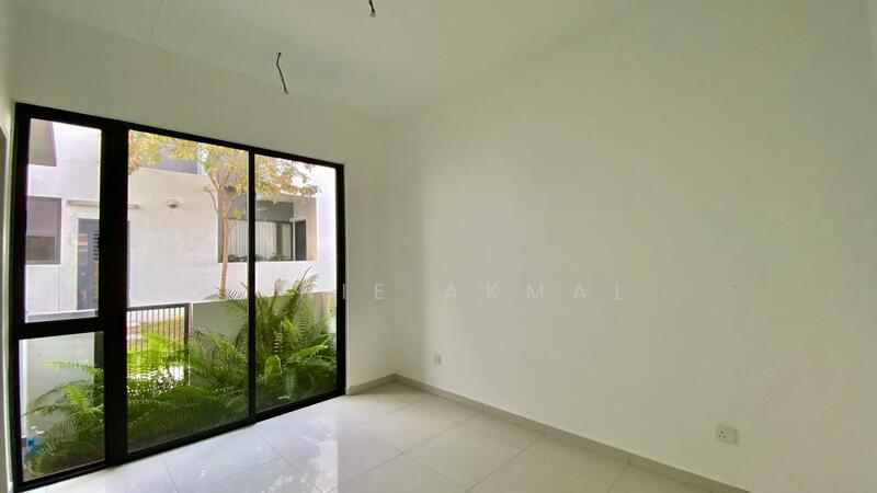 2-storey Terraced House for Sale in Bandar Gamuda Gardens (Rawang) - Dinie Akmal - Interior - PropertyGuru.com.my
