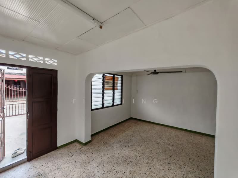 2-storey Terraced House for Sale in Sungai Jawi (Penang) - Fish Ling - Living Room - PropertyGuru.com.my