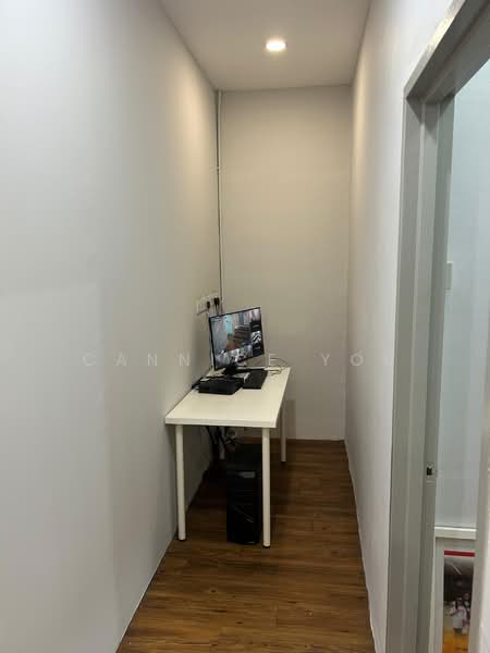 Shop / Office for Rent in Sungai Besi (Kuala Lumpur) - Cannice You - Corridor - PropertyGuru.com.my