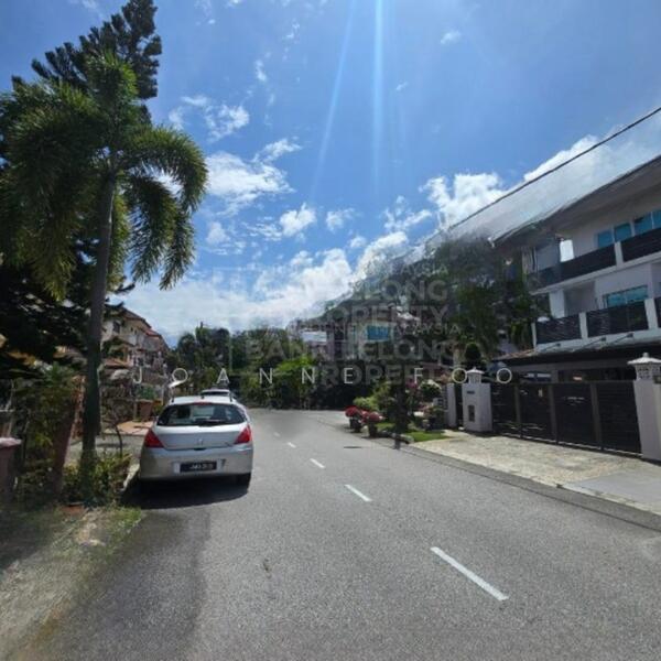 Joanne Foo Property 0163108697