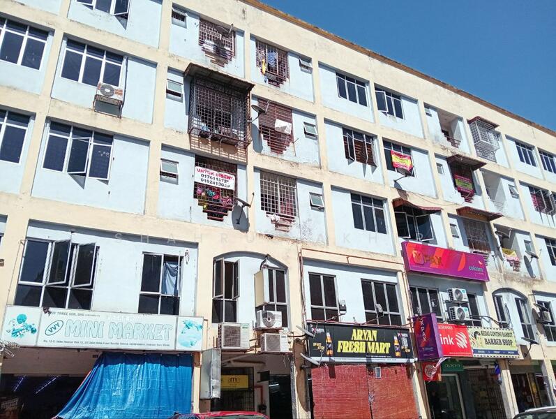 For Sale - Pusat Hentian Kajang