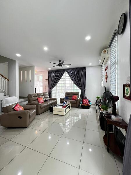 2-storey Terraced House for Sale in Ipoh (Perak) - Kelly Tan - Living Room - PropertyGuru.com.my