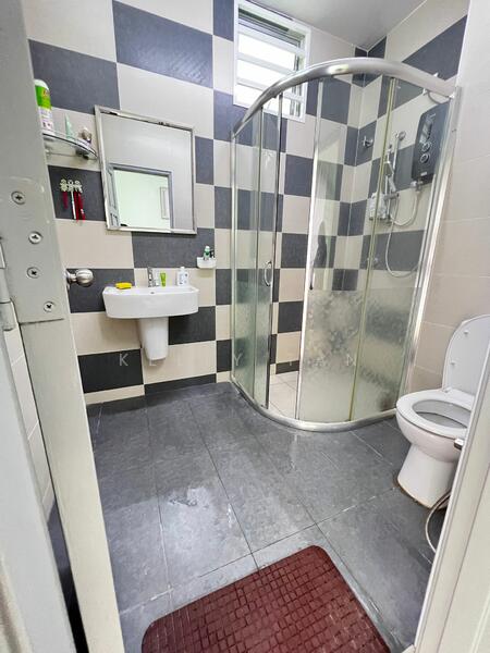 2-storey Terraced House for Sale in Ipoh (Perak) - Kelly Tan - Bathroom - PropertyGuru.com.my
