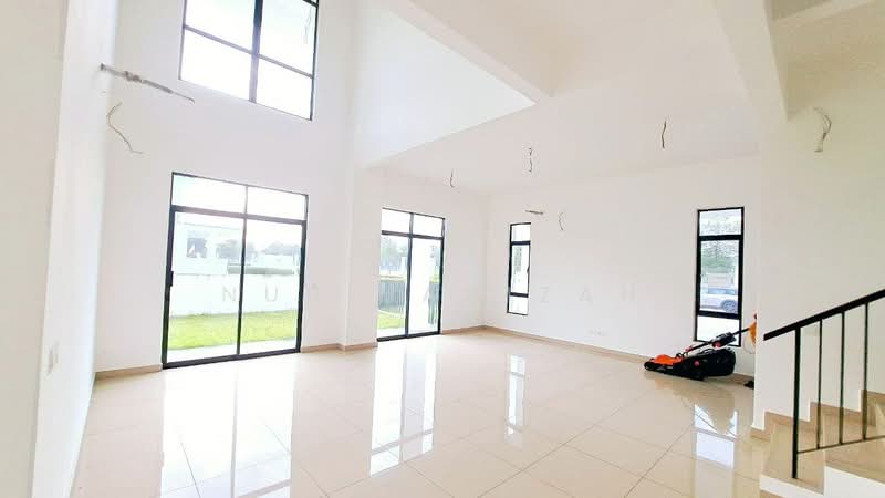 Semi-Detached House for Sale in Kuala Selangor (Selangor) - Nur Hanizah - PropertyGuru.com.my
