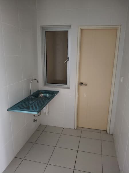 Condominium for Sale at Aspire Residence - Ken Lee - Kitchen - PropertyGuru.com.my