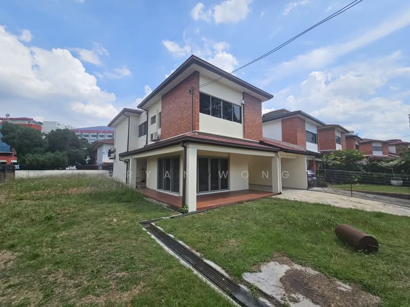 Rumah Berkembar untuk Dijual di Damansara Kim (Petaling Jaya) - Bryan Wong - Exterior - PropertyGuru.com.my