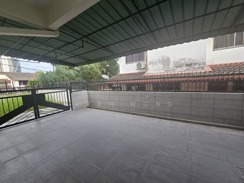 Rumah Berkembar untuk Dijual di Damansara Kim (Petaling Jaya) - Bryan Wong - PropertyGuru.com.my