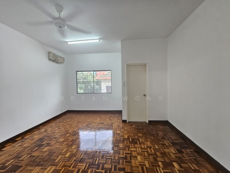 Rumah Berkembar untuk Dijual di Damansara Kim (Petaling Jaya) - Bryan Wong - PropertyGuru.com.my
