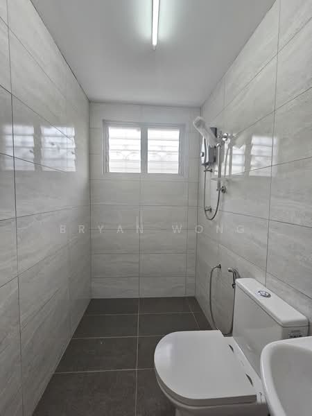 Rumah Berkembar untuk Dijual di Damansara Kim (Petaling Jaya) - Bryan Wong - PropertyGuru.com.my