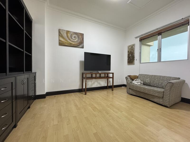 Entertainment/Study Room