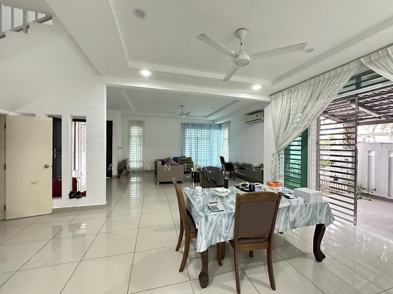 For Sale - Tree Residency