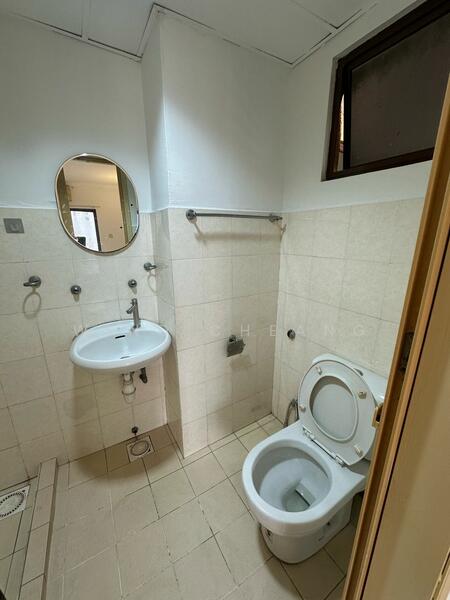 Kondominium untuk Dijual di Palm Spring @ Damansara - Wind Cheang - Bathroom - PropertyGuru.com.my