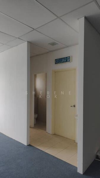 Shop for Rent in Kuching (Sarawak) - Sherene Kok - Bathroom - PropertyGuru.com.my