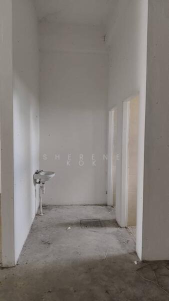 Shop for Rent in Kuching (Sarawak) - Sherene Kok - Corridor - PropertyGuru.com.my