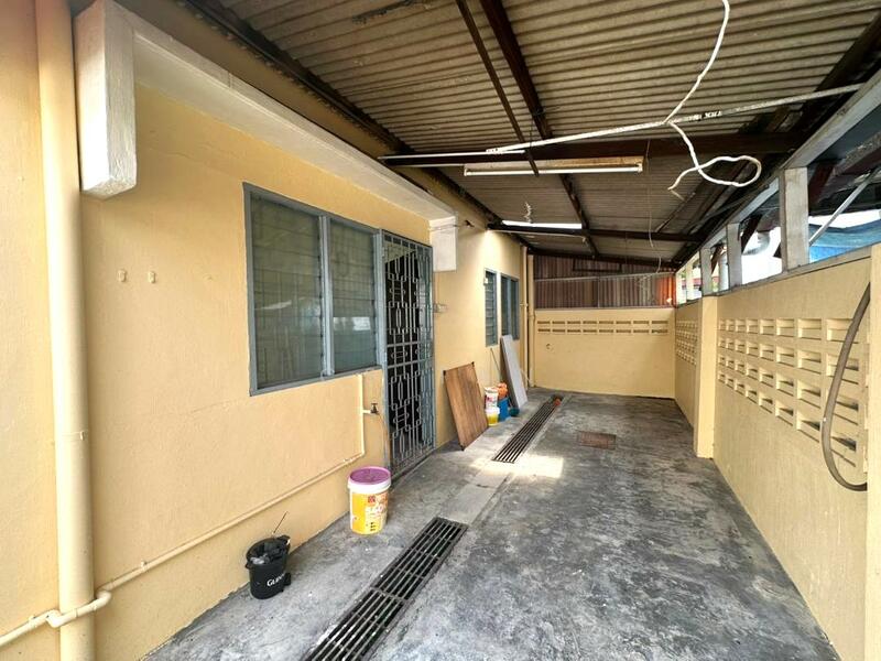 Semi-Detached House for Sale in Taman Pelangi (Johor Bahru) - CS Tan - Exterior - PropertyGuru.com.my