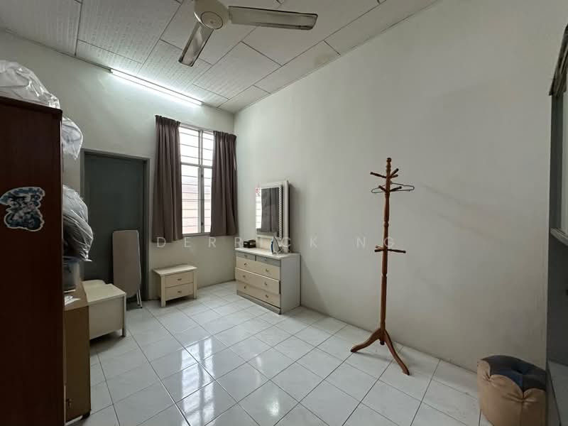 Rumah Teres 2 Tingkat untuk Dijual di Taman Sinar Intan (Sungai Petani) - Derrick Ng - Bedroom - PropertyGuru.com.my