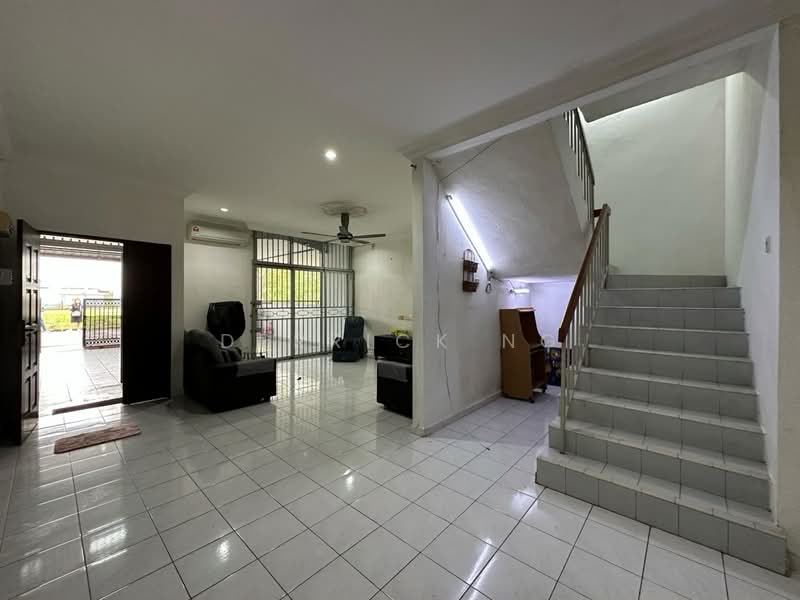 Rumah Teres 2 Tingkat untuk Dijual di Taman Sinar Intan (Sungai Petani) - Derrick Ng - Living Room - PropertyGuru.com.my