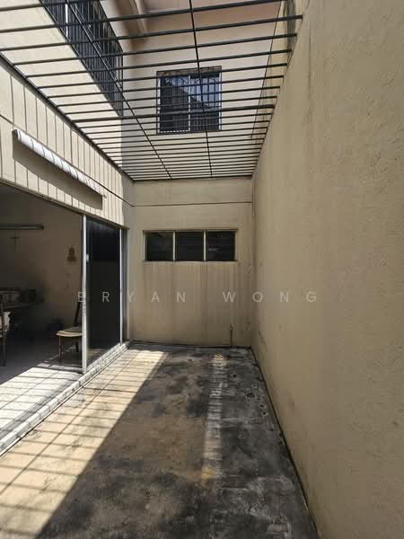 Semi-Detached House for Sale in Damansara Jaya (Petaling Jaya) - Bryan Wong - Exterior - PropertyGuru.com.my