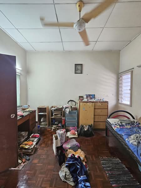 Semi-Detached House for Sale in Damansara Jaya (Petaling Jaya) - Bryan Wong - Bedroom - PropertyGuru.com.my