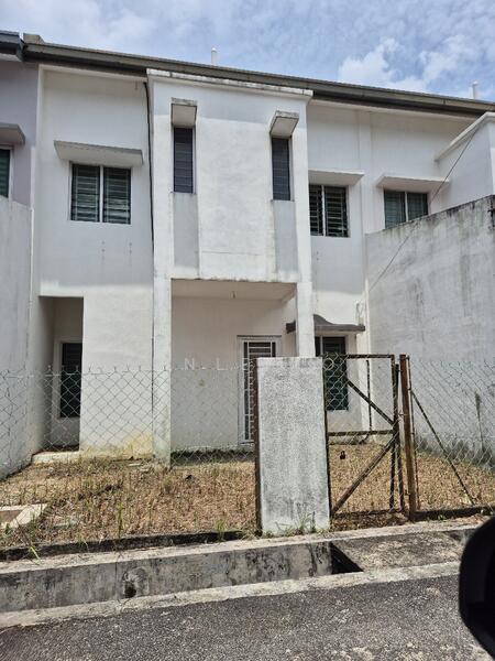 Rumah Teres 2 Tingkat untuk Dijual di Nilai (Negeri Sembilan) - Winnie Looi - Exterior - PropertyGuru.com.my