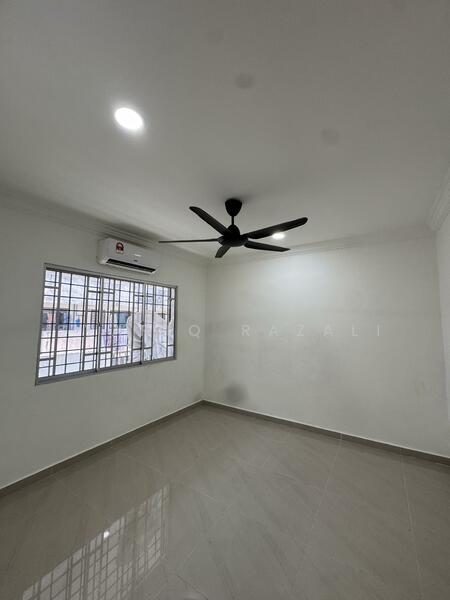 Untuk Disewa - Flat Mahkota Cheras (L6 L7 L8 L9)