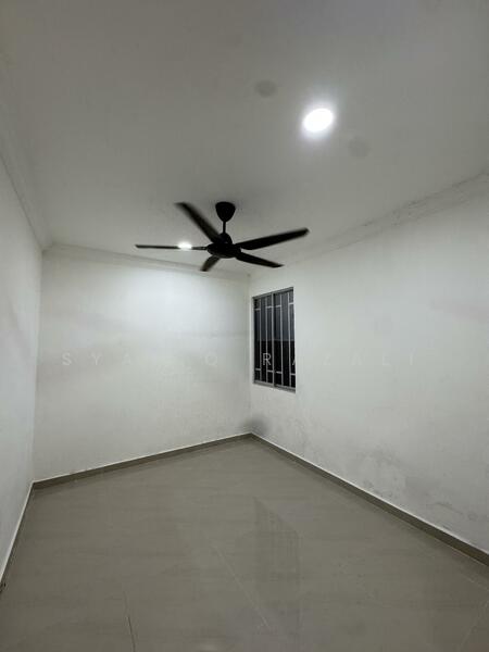 Untuk Disewa - Flat Mahkota Cheras (L6 L7 L8 L9)