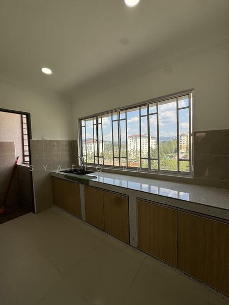 Untuk Disewa - Flat Mahkota Cheras (L6 L7 L8 L9)