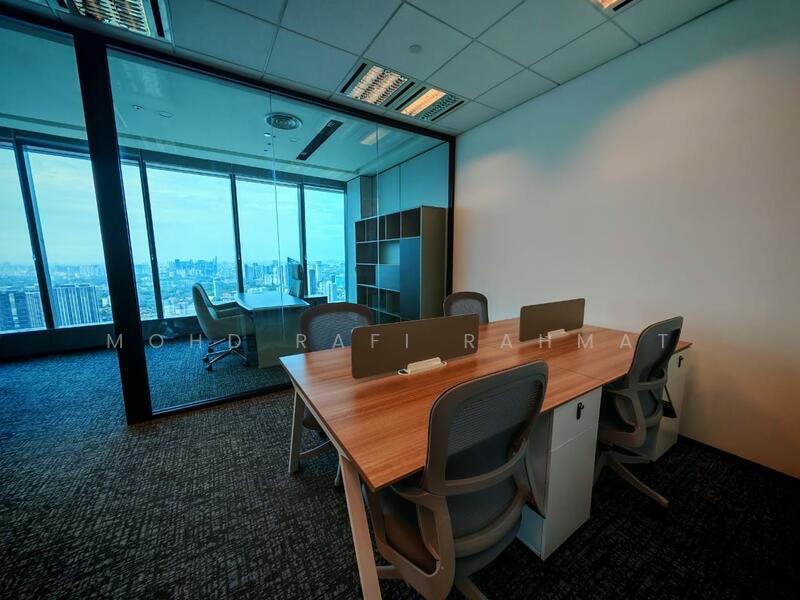 1+1, 11pax workstation