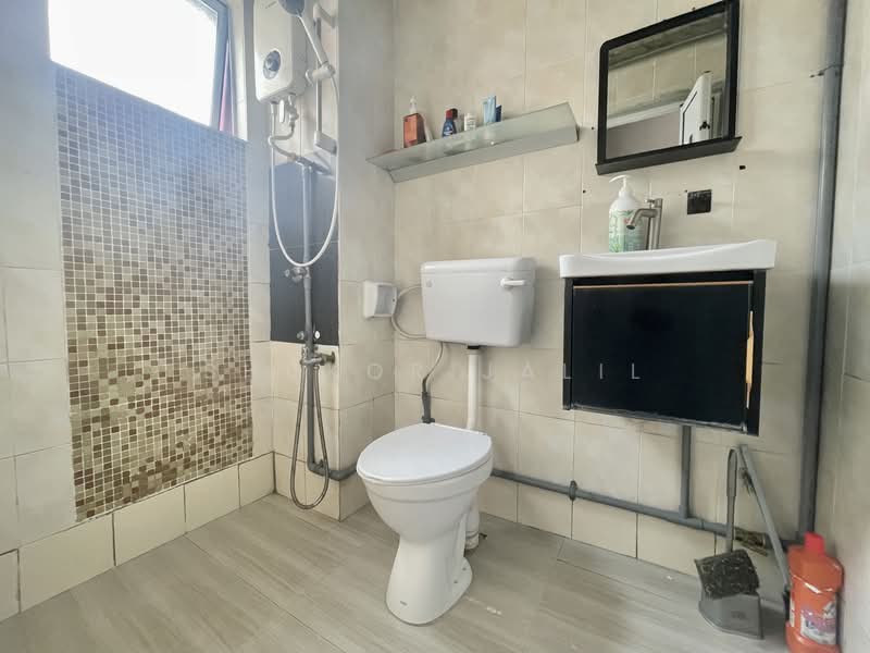 Apartment for Sale at The Lumayan Apartment - Shukor Jalil - Bathroom - PropertyGuru.com.my