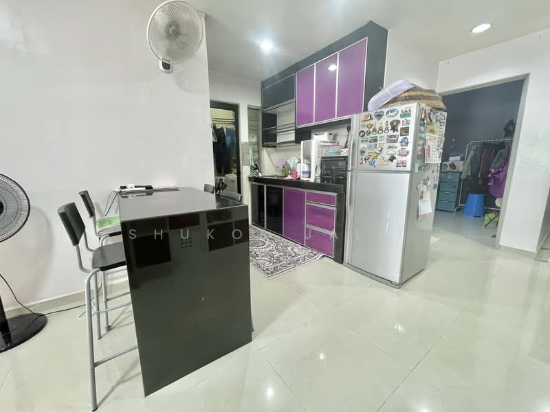 Apartment for Sale at The Lumayan Apartment - Shukor Jalil - Kitchen - PropertyGuru.com.my