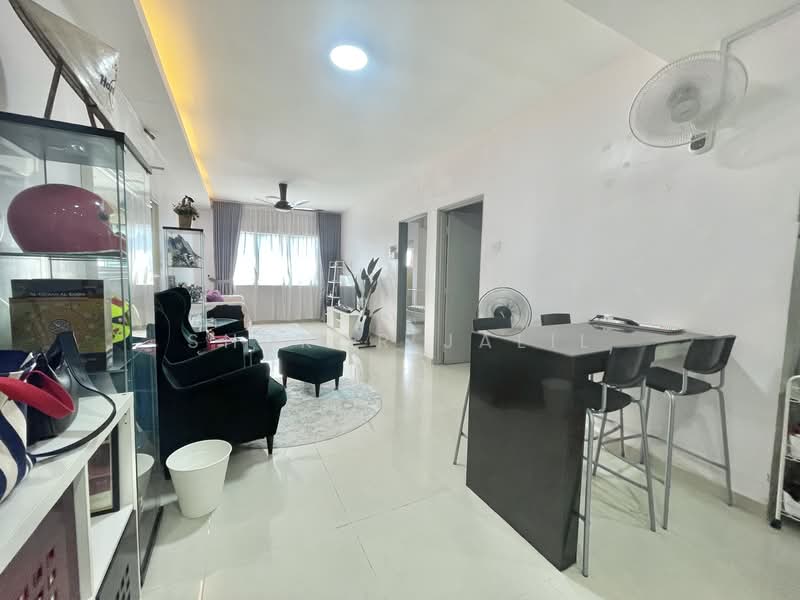Apartment for Sale at The Lumayan Apartment - Shukor Jalil - Living Room - PropertyGuru.com.my