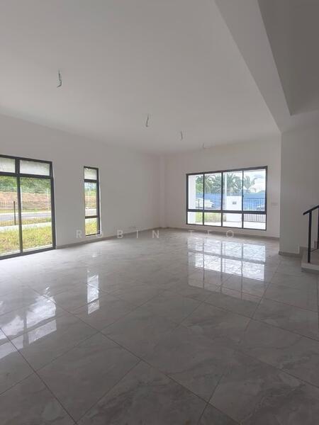 2-storey Terraced House for Sale in Bandar Putra (Kulai) - Robin Teo - Living Room - PropertyGuru.com.my