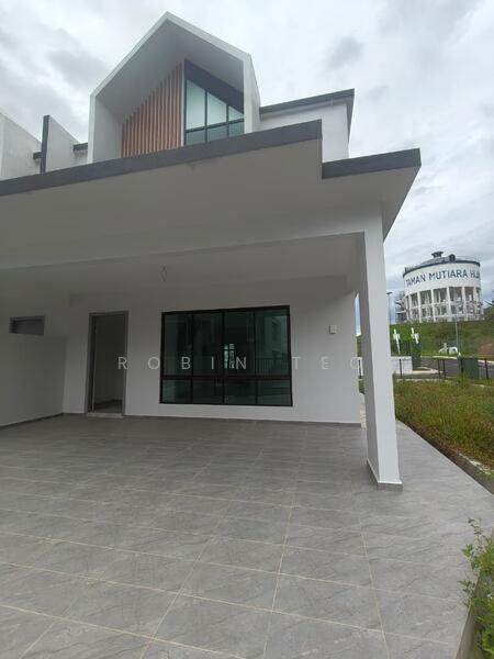 2-storey Terraced House for Sale in Bandar Putra (Kulai) - Robin Teo - Exterior - PropertyGuru.com.my