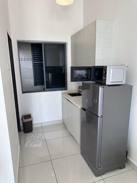 Serviced Residence @ 3 Towers untuk Untuk Disewa - RM 1,500 /bulan, Mac 2026 - Kitchen - PropertyGuru.com.my