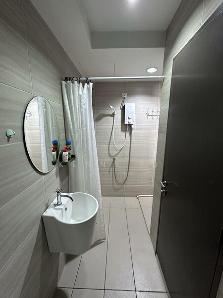 Serviced Residence @ 3 Towers untuk Untuk Disewa - RM 1,500 /bulan, Mac 2026 - Bathroom - PropertyGuru.com.my