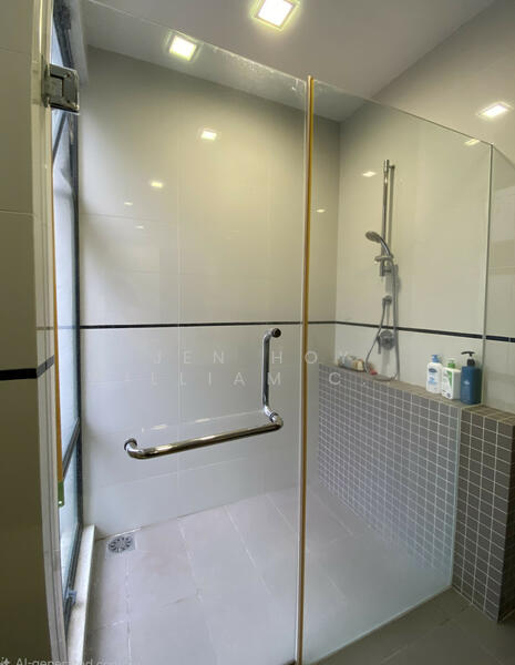Semi-Detached House for Sale in Bandar Sungai Long (Selangor) - Jen Hoy William Cheah - Bathroom 1 - PropertyGuru.com.my
