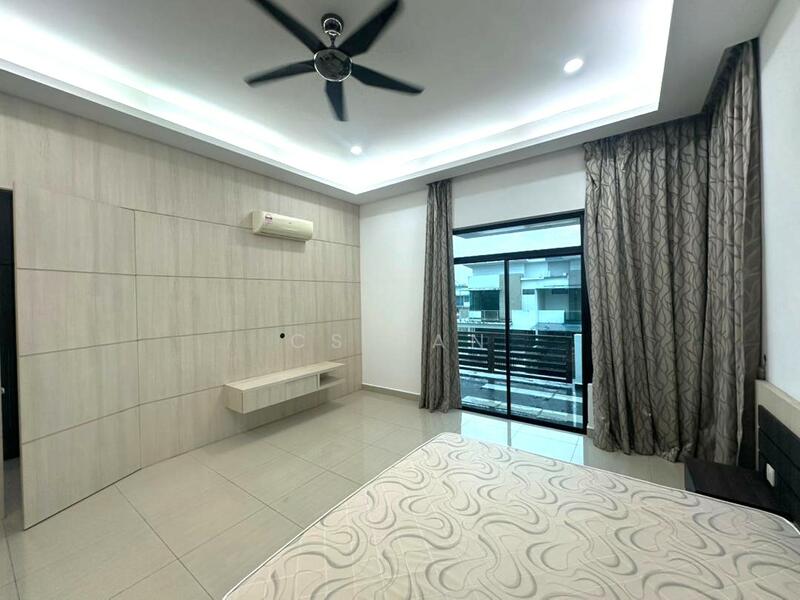 For Sale - Taman Ungku Tun Aminah