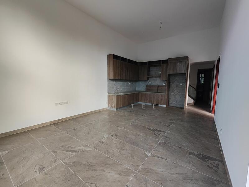 Rumah Kluster untuk Dijual di Forest City (Gelang Patah) - Sam Tee - Kitchen - PropertyGuru.com.my