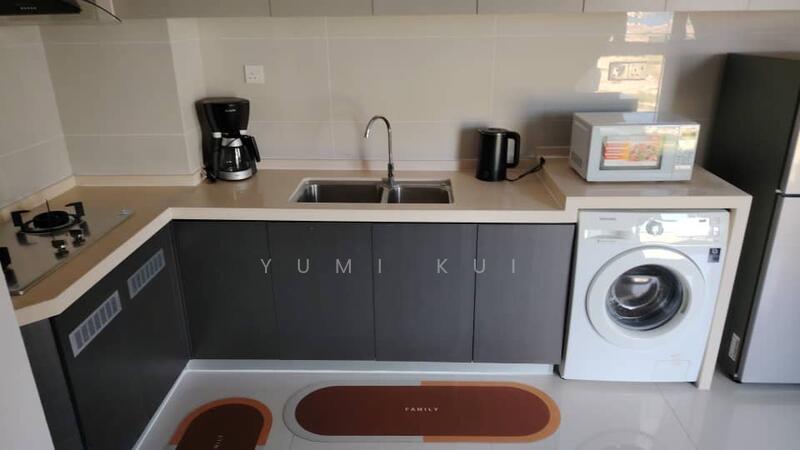 Kings Bay @ Country Garden Danga Bay untuk Untuk Disewa - RM 3,000 /bulan, Mac 2026 - Kitchen - PropertyGuru.com.my